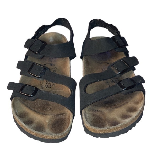Birkenstock Shoes - Birkenstock “Birki” Sandals w/ Ankle Strap
Black size  36 5.5